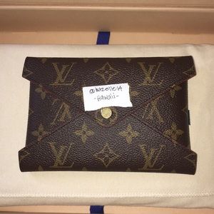 Louis Vuitton Pochette Kirigami (Medium)